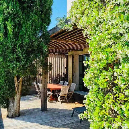 Les Salins Apartment