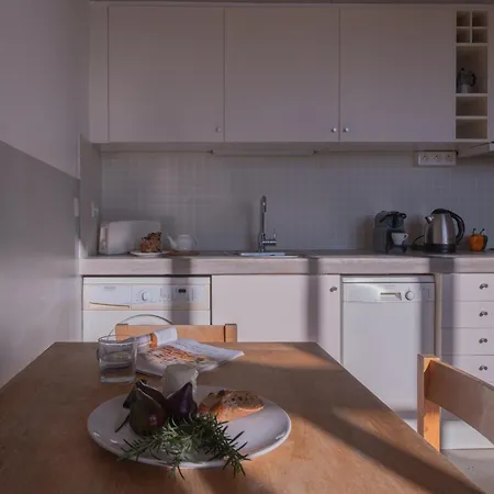 Les Salins Apartment